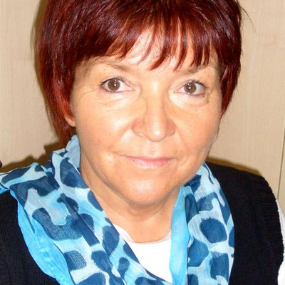  Gabriele Unger